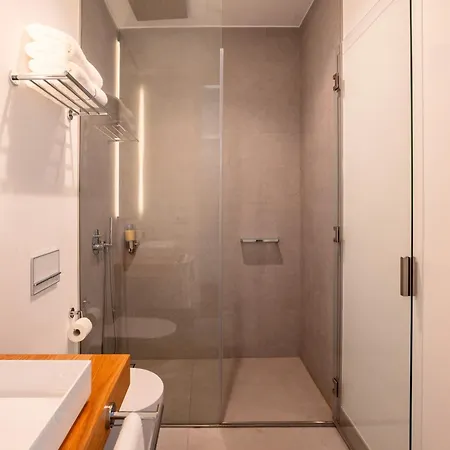 The Park By Ires Lar 아파트