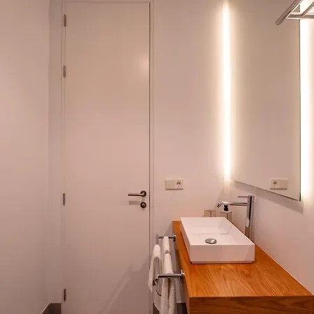 아파트 The Park By Ires Lar *