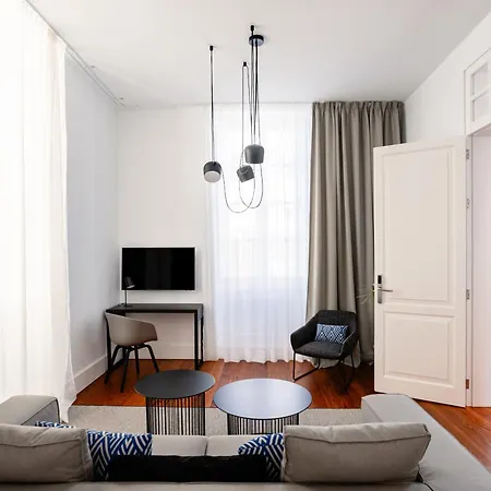 아파트 The Park By Ires Lar *